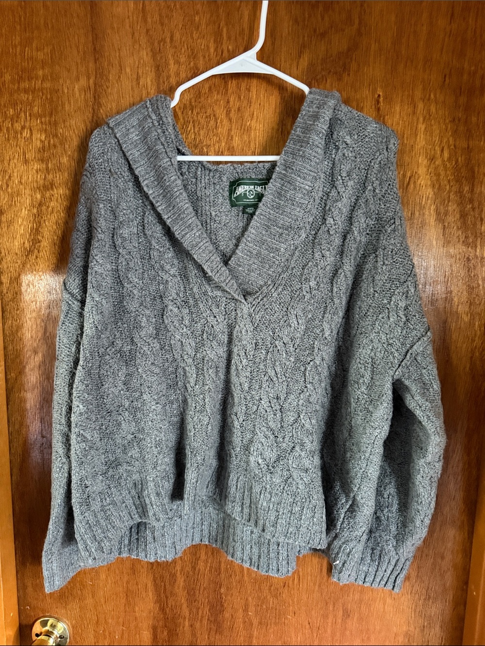 American Eagle Outfitters Gray Cable-Knit V-Neck Sweater